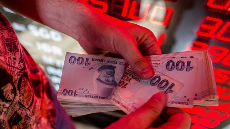 الليرة التركية أمام الدولار.. البنك المركزي التركي يتوقع سعر الصرف نهاية العام