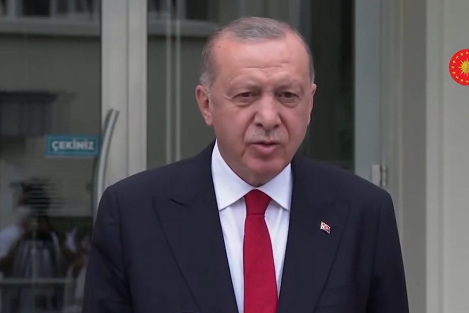أردوغان يوضح دور السوريين في وصوله للسلطة والقرارات المصيرية التي وقعها حولهم مؤخراً (فيديو)