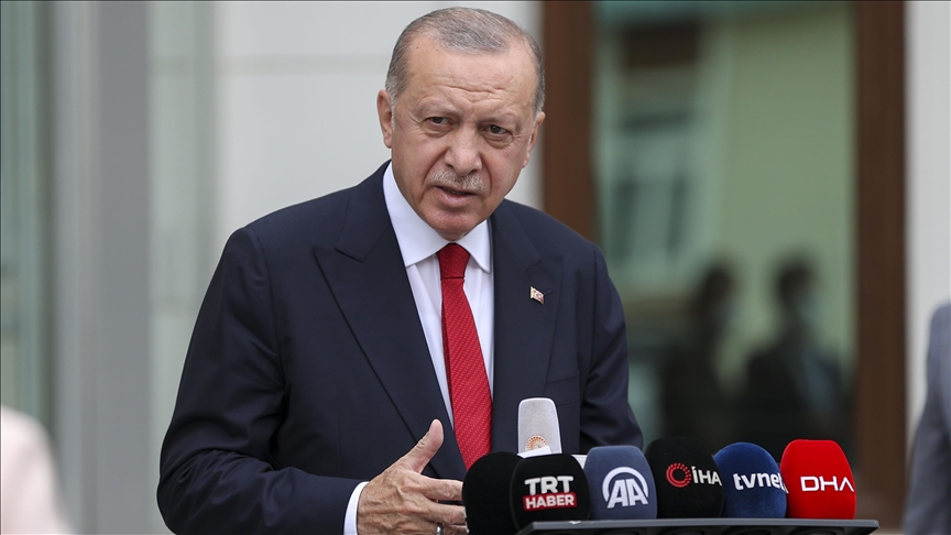 الرئيس أردوغان يرد على زعيم المعارضة التركية حول قراره بإعادة السوريين إلى بلادهم