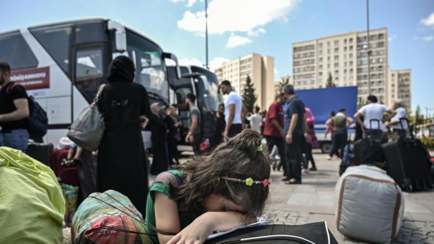 تركيا تعلن عن تعاونها مع دول الاتحاد الأوربي للبدء بخطة إعادة السوريين إلى وطنهم أخيراً (فيديو)