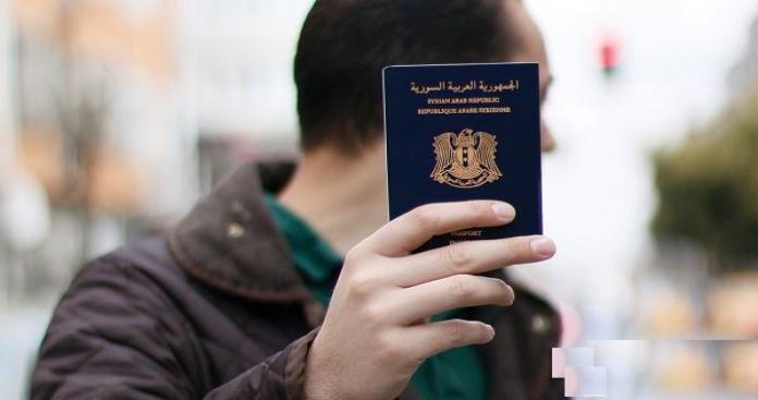نظام الأسد يبتـ.ـزّ السوريين الراغبين بالحصول على جوازات سفر