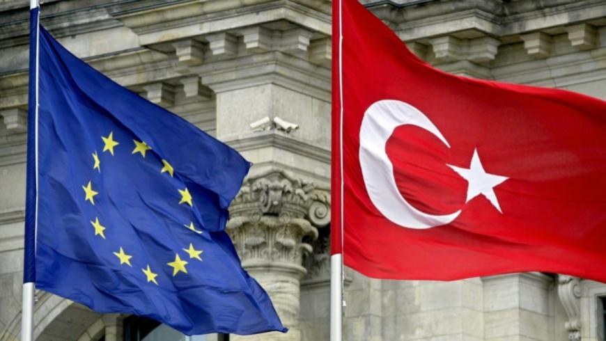 كيف علـ.ـق الاتحاد الأوروبي على خطة تركيا لإعادة مليون لاجـ.ـئ سوري؟