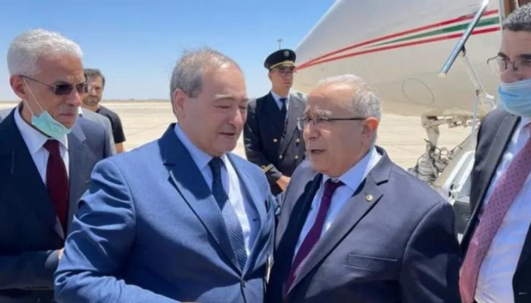 وزير خارجية الجزائر يُجري زيارة رسمية إلى دمشق