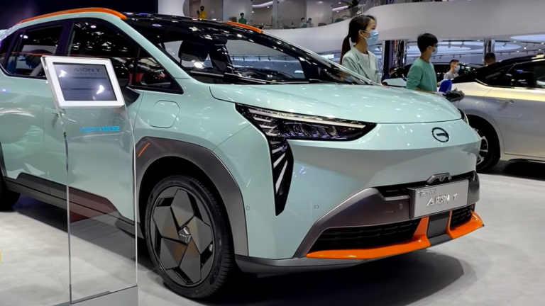 الصين تعلن عن واحدة من أفضل السيارات الكهربائية (فيديو)